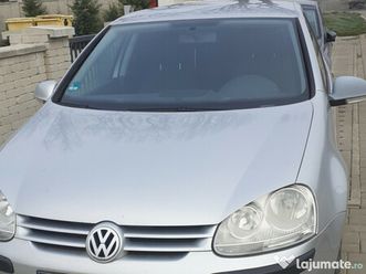 golf 2004, bine intretinut, navigatore, cauciucuri de iarna