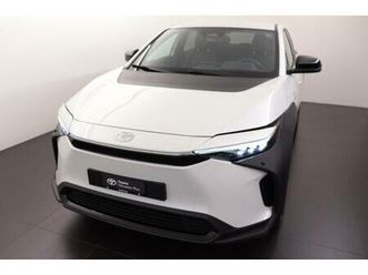 toyota bz4x style awd: réserver un essai sur route !