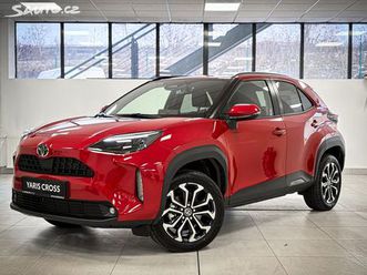 toyota yaris cross 1,5 hybrid e-cvt (4x4)