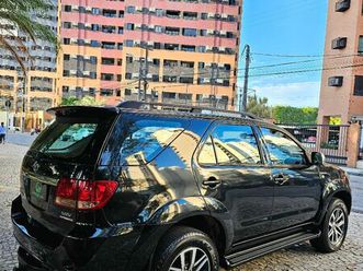 toyota hilux sw4 srv d4-d 4x4 3.0 tdi dies. aut 2007