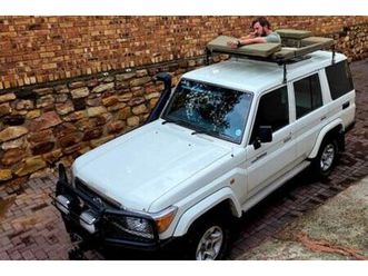 2009 toyota land cruiser 76 4.2 d station wagon