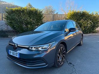 volkswagen golf viii etfsi 150 ch style 5p . 1 ère main. clim auto . feux leds. caméra . 69900 kms