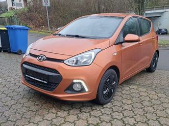 hyundai i10 fifa wold ausstattung/top zustand