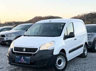 automatique - car play - air co - cruise control