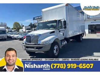 2018 international 4300 26' box + liftgate + hydraulic brakes