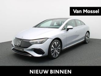 300 business line + panoramisch dak + leder + carplay + led +