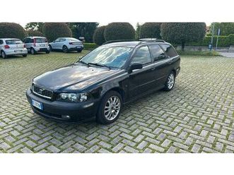volvo v40 1.8 16v cat