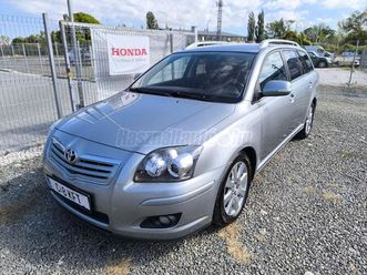 toyota avensis wagon 1.8 sol navi. vonóhorog. ülésfűtés