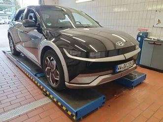 HYUNDAI IONIQ 5 uniq-bose-hud-nscc-warmepumpe-r-cam-navi