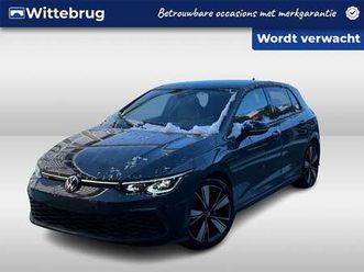 1.4 ehybrid dsg / black style / panorama dak / iq