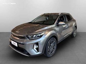 1.0 t-gdi mhev black edition 100cv mt