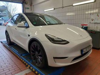 long range dual awd pano leder led r.cam