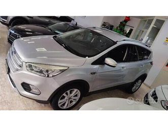 ford kuga 1.5 tdci 120cv 2wd powershift business