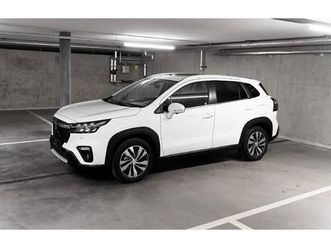 suzuki s-cross 1.4 t compact top hybrid 4x4: réserver un essai sur route !