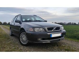 volvo v40 1.8 essence