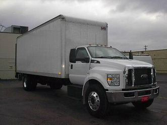 2022 ford f650 24' box truck 7.3 v8 gas only 83k miles!