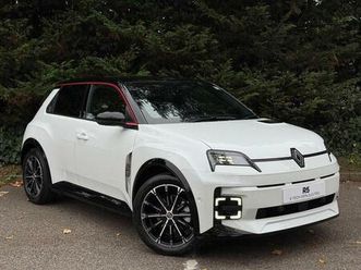 comfort range 52kwh iconic five+ auto 5dr