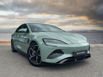 82.5kwh design auto 4dr