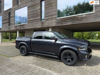 dodge ram 1500 - 5.7 v8 quad cab 6'4 l marge l luchtvering l 3500kg trekgewicht l stoelverwarming en koelin
