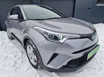 toyota c-hr 1.8 hybrid executive e-cvt garantál...