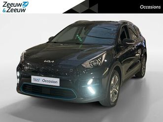 kia e-niro edition 64 kwh | apple carplay / android auto | navigatiesysteem | stoel + stuurverwarming | licht + regensensor | parkeersensoren + camera achter | 