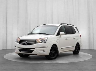 ssangyong rodius crystal 4wd/leder/euro6/pdc/1-hand