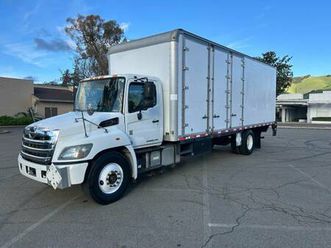 2016 hino 268 55k miles