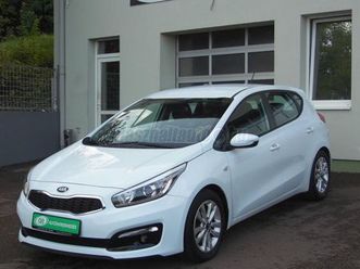 kia cee'd 1.4 cvvt ex limited szervízkönyv-klíma-ülés és kormány fűtés-104.500km