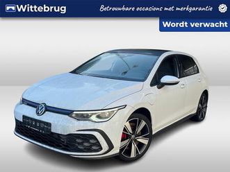 volkswagen golf - 1.4 ehybrid 245pk dsg gte / panoramdak / achteruitrijcamera / acc / keyless / app-connect