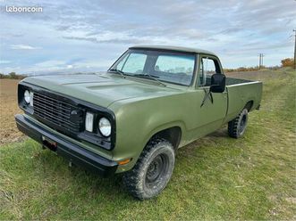 dodge w200 v8 5l2 1977