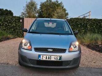 ② ford fiesta 1.3 essence 44kw/12 mois garantie — ford — 2ememain