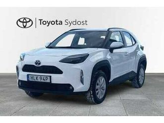 toyota yaris cross hybrid i 1,5 rattvärme