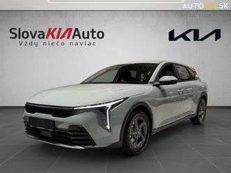 kia k4 silver silver pack za 21 580 €