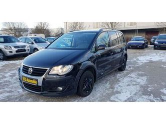 cross touran 1,4 dsg automatic 7 . sitze