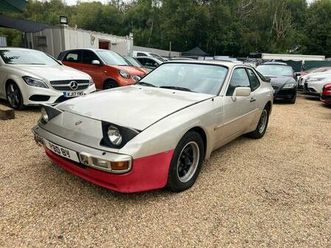 porsche 944 2.5 lux 2dr