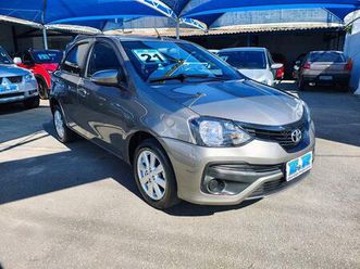toyota etios x plus 1.5 flex 16v 5p aut.