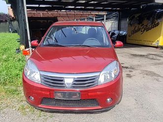 dacia sandero 1.4 i само на части