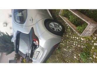 mazda 2 hibrido fevereiro/22