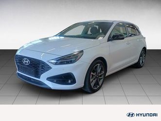 hyundai i30 1.0 t-gdi advantage navi led kamera