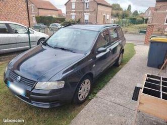 ② a vendre complète ou part pièce 1900jtd fiat stilo — fiat — 2ememain