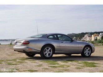 jaguar xk xk8 4.0 coupé pele