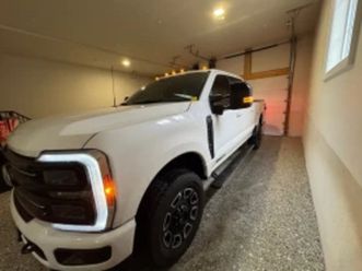 ford f250 * 4wd crew cab box * carfax * ≫ 2025 • 85 000 eur • id