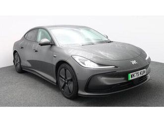 2025 75kwh standard range saloon 5dr electric auto (295 ps) automatic