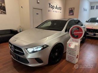 mercedes-benz a 180 d auto sport night edition - m