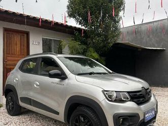renault kwid 1.0 outsider