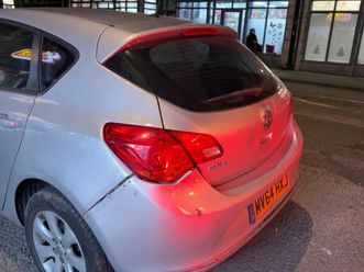 vauxhall, astra, hatchback, 2014, manual, 1398 (cc), 5 doors