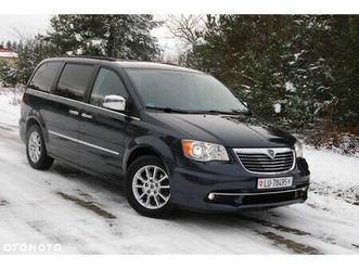 lancia voyager 3.6 platinum