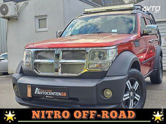 dodge nitro off-road 2.8 16v crd • bogata oprema •
