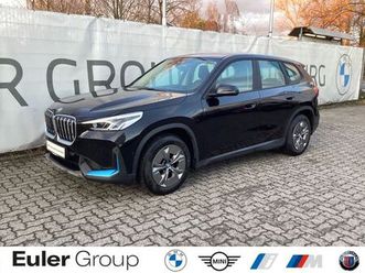 bmw ix1 xdrive 30 navi sitzheizung park assist adapt