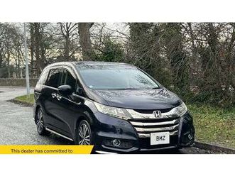 2014 honda odyssey bleu automatique, 6 vitesses conduite...